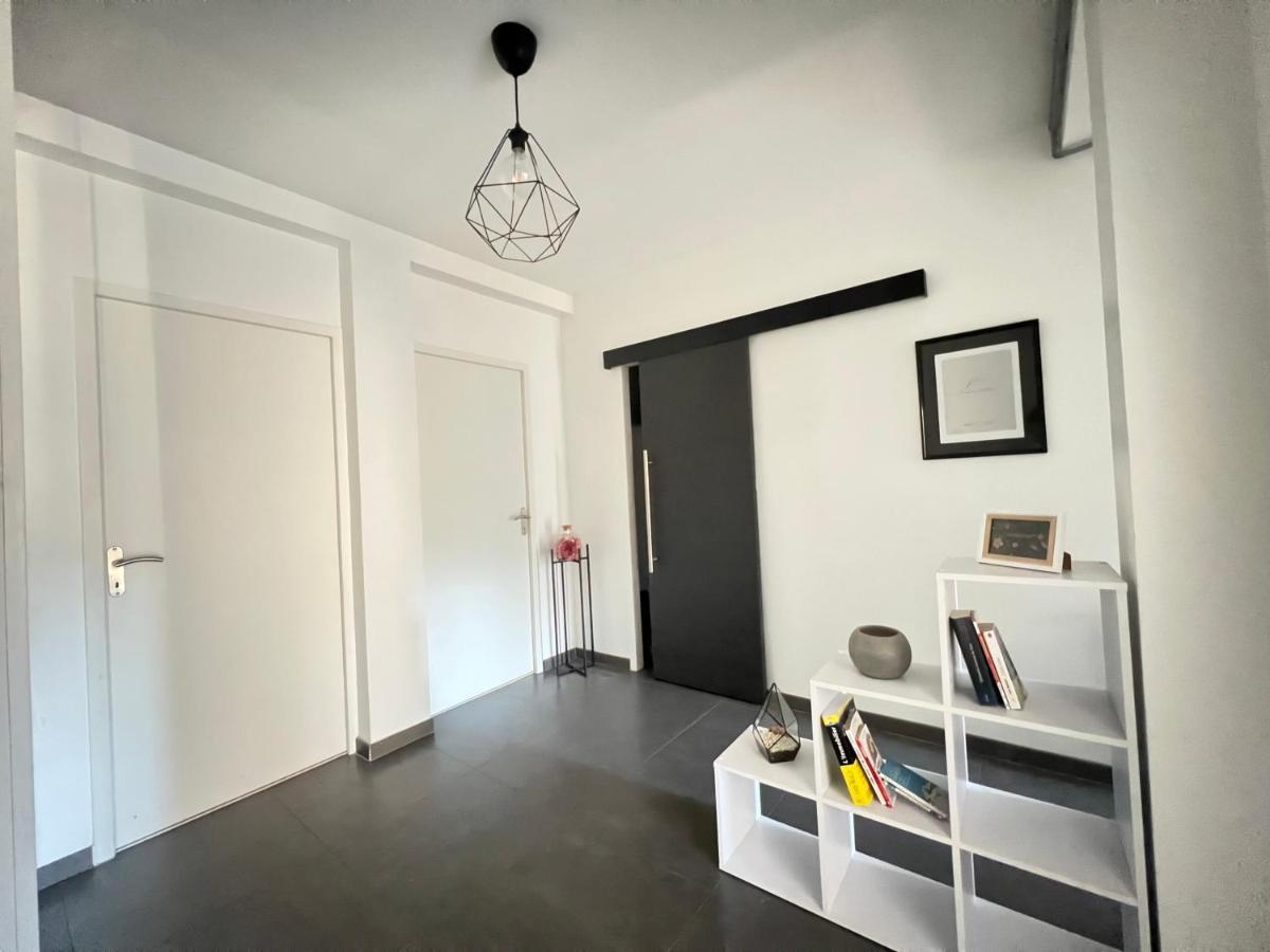 Superbe Appartement Centre Ville 尼姆 外观 照片